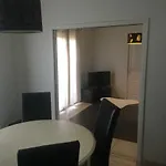 דירה Nano House בגלס