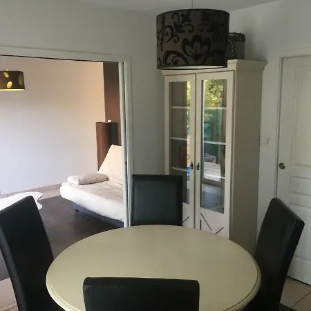 Nano House Apartment